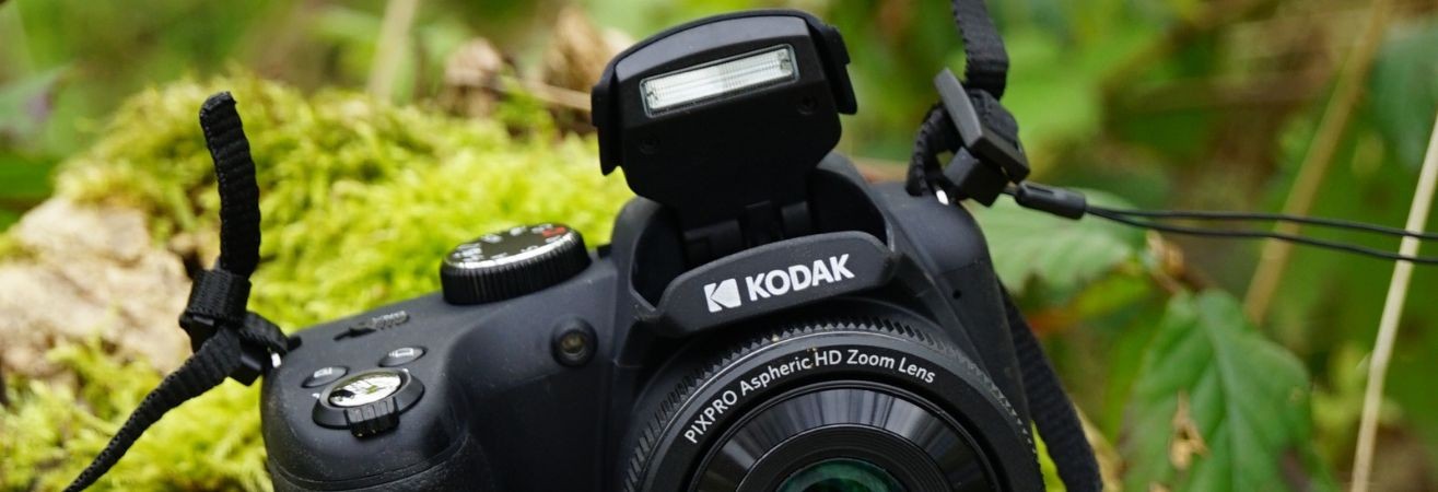 Zoom lenses - why quality and range make all the difference  KODAK 